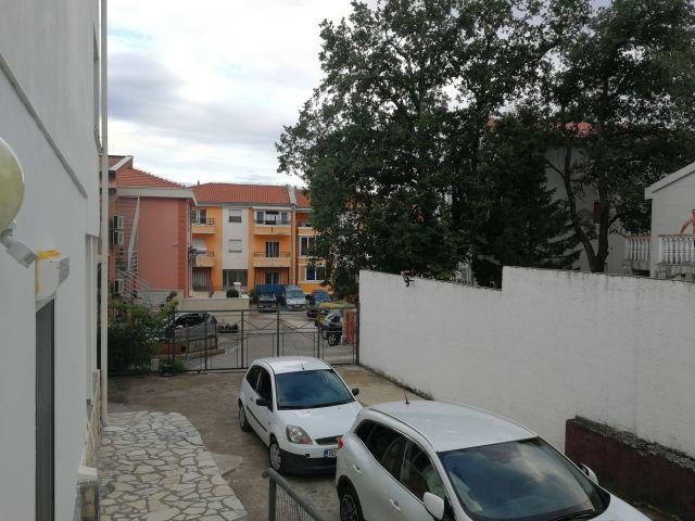 Mudresa Konukevi Budva